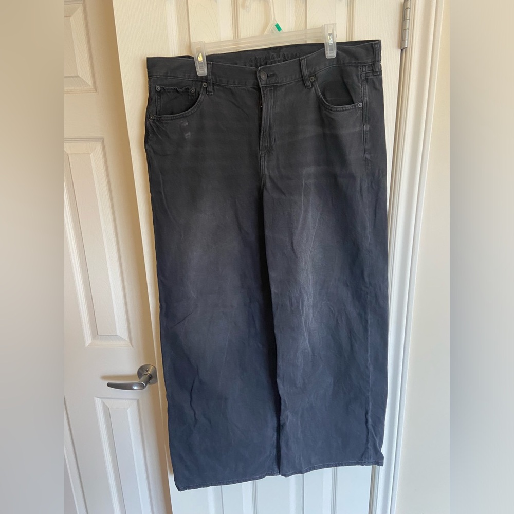 American Eagle Wide Leg Jeans